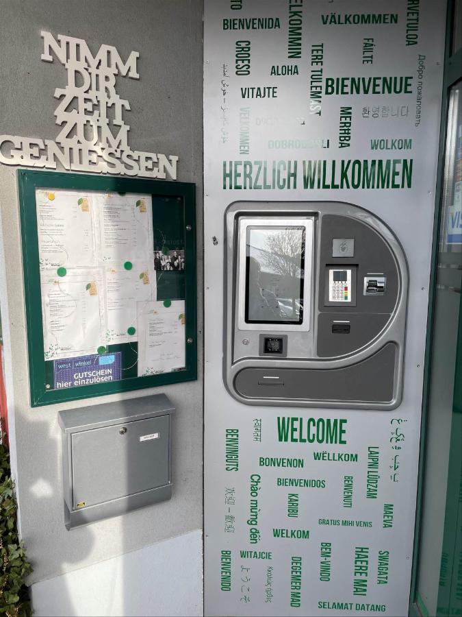 Hotel Restaurant Wallner I Contactless Check-In Sankt Valentin Eksteriør bilde
